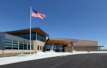 meadow view elementary exterior